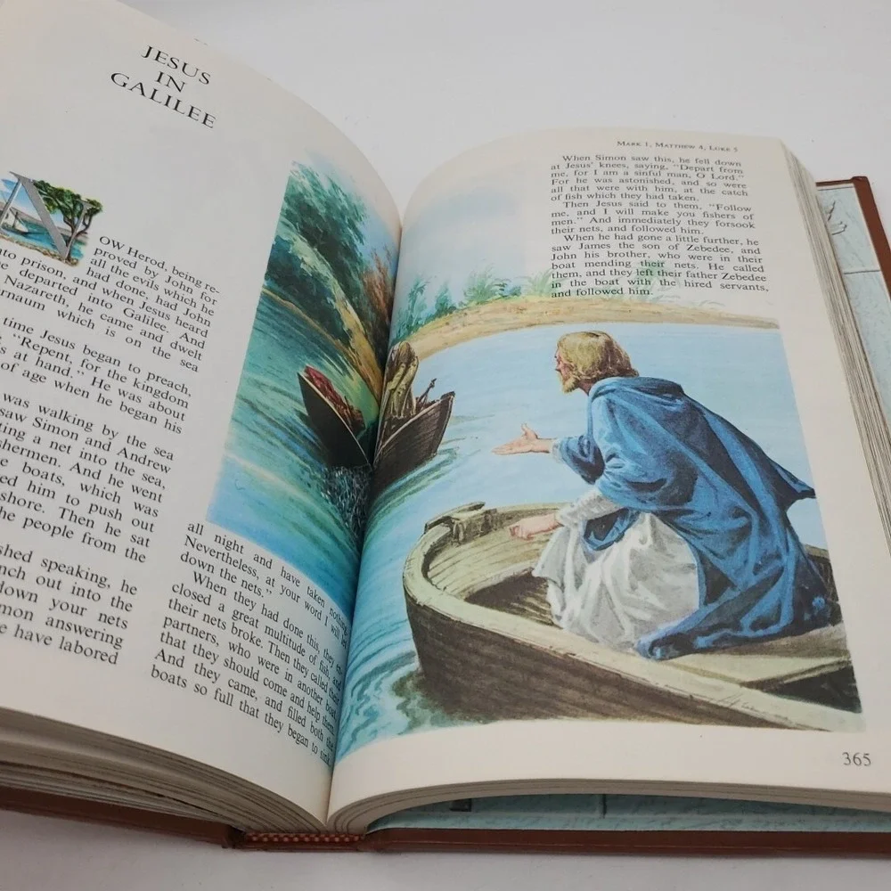 The Children's Bible Soft Hardcover Book‎ Golden Press Illustrated Vintage 1965